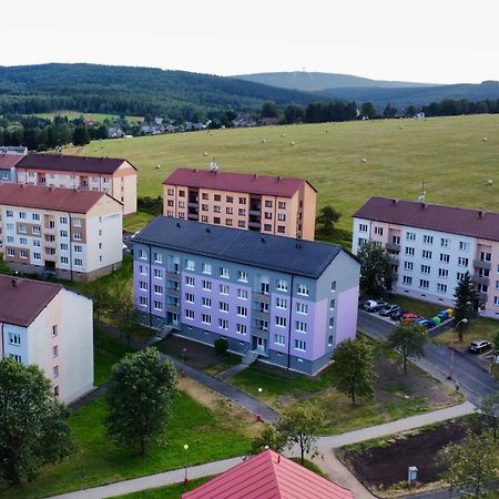 Apartman Kovarska U Klinovce エクステリア 写真